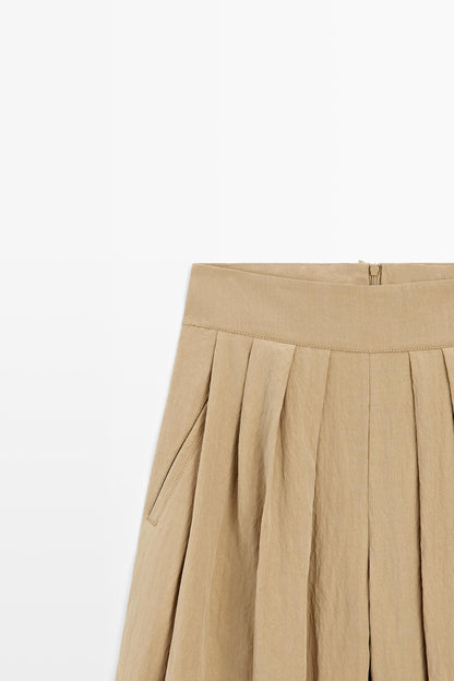 Palazzo trousers with box pleats