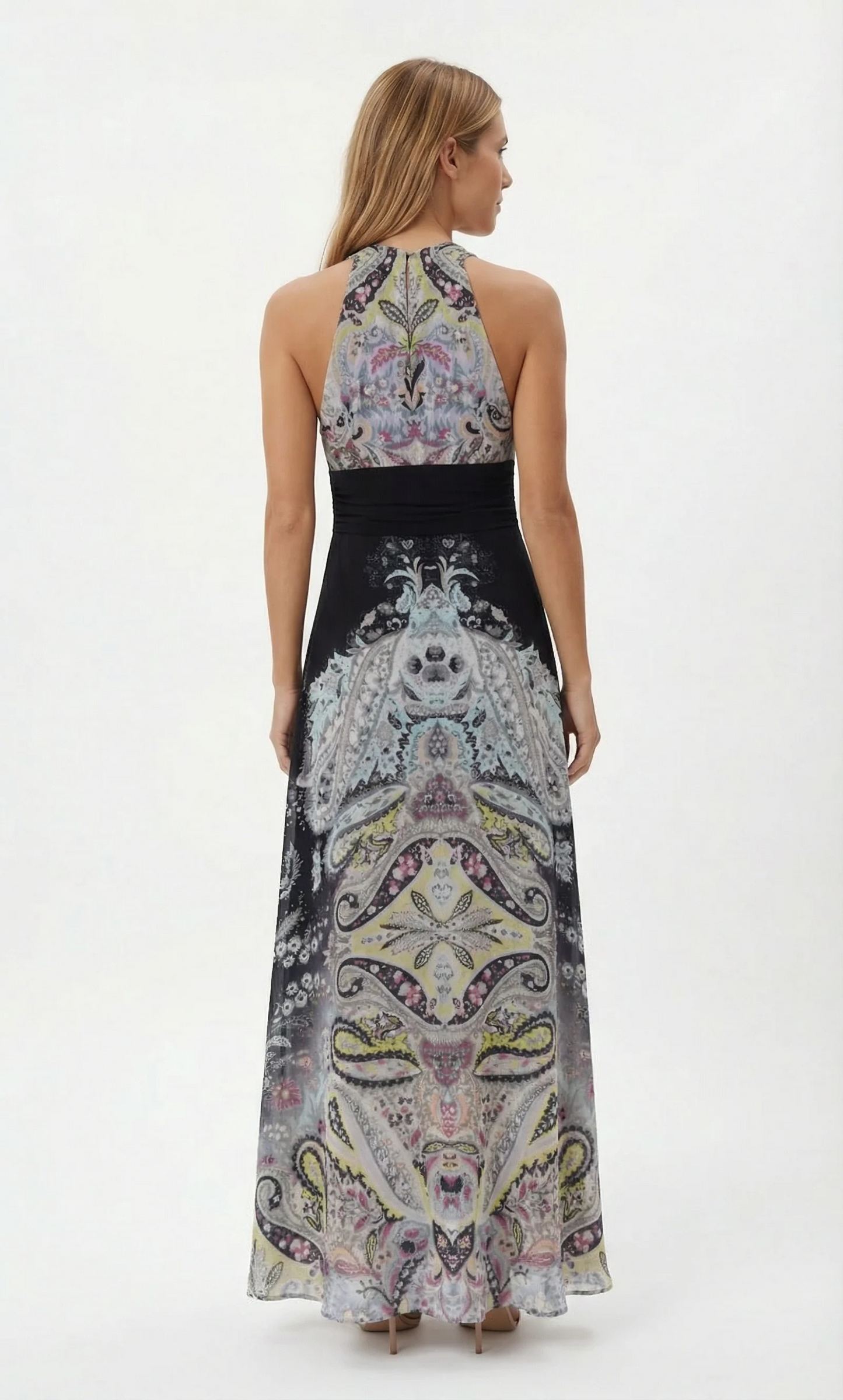 Long Sleeveless Printed Dress With A V-neckline