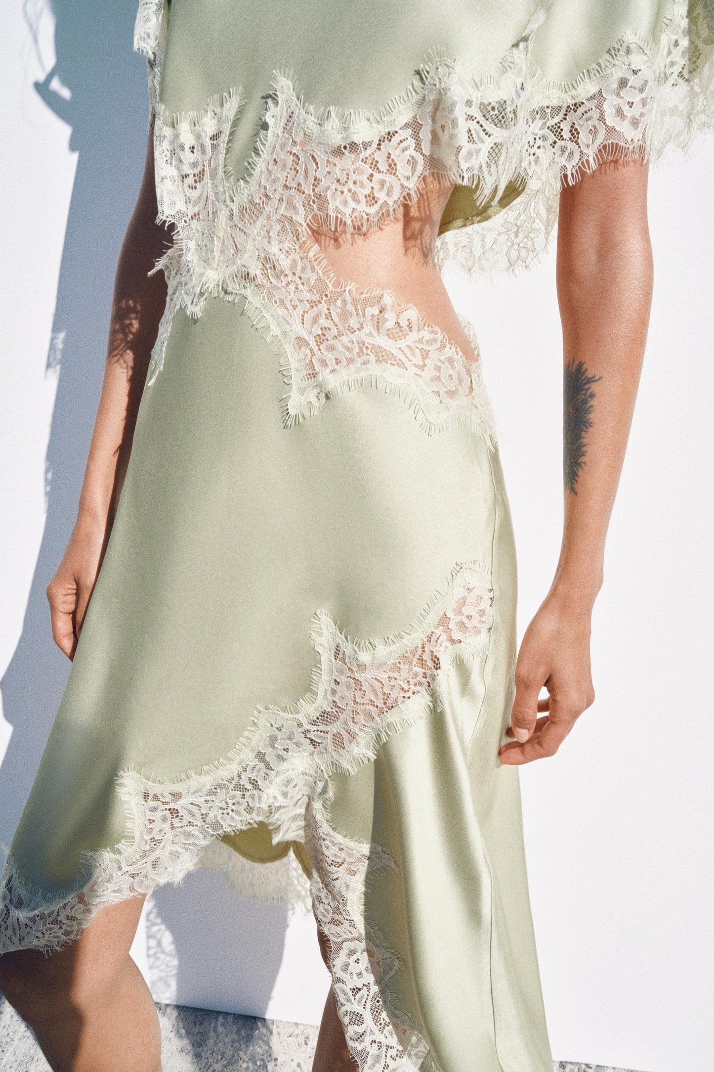 CUT OUT LACE DRESS